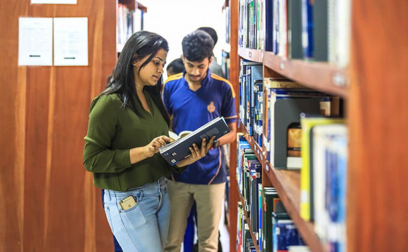 Gallery_0011_8M6A0981-825x510 (1)